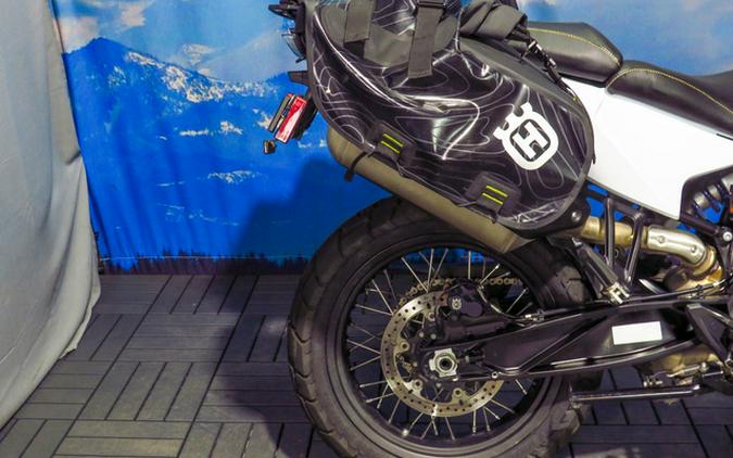 2023 Husqvarna Norden 901 Expedition