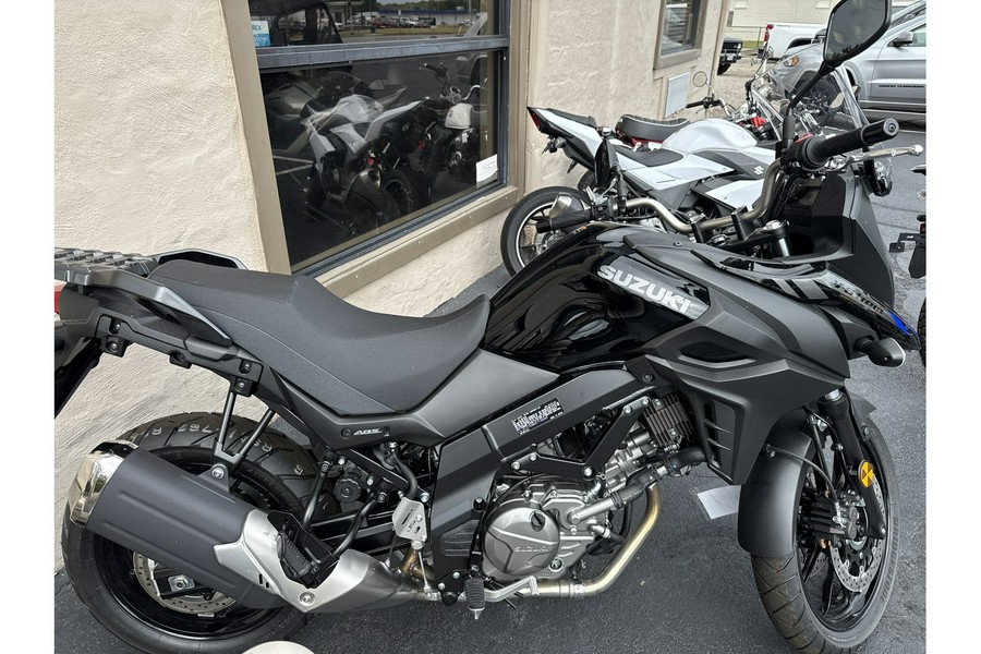 2025 Suzuki V-Strom 650 - BLACK