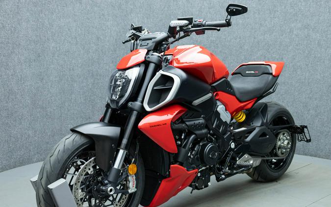 2024 DUCATI DIAVEL V4 W/ABS