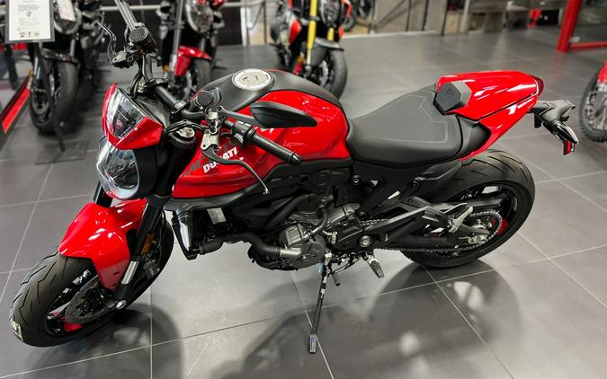 2025 Ducati Monster 937+