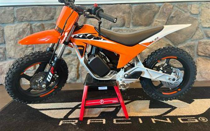 FIRST LOOK! THE ALUMINUM FRAMED 2024 KTM SX-E 2 IS COMING SOON