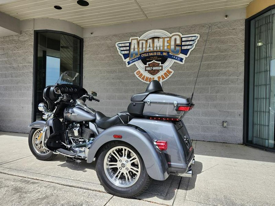 2022 Harley-Davidson® FLHTCUTG - Tri Glide® Ultra