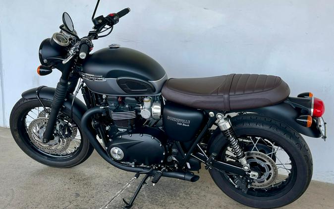 2022 Triumph Bonneville T120 Black