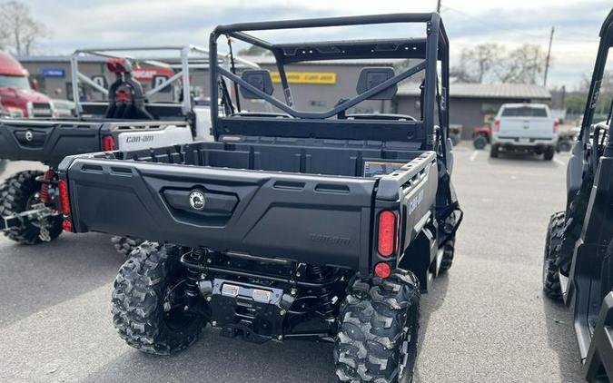 2024 Can-Am® Defender DPS HD9 Tundra Green