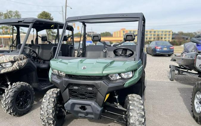 2024 Can-Am® Defender DPS HD9 Tundra Green