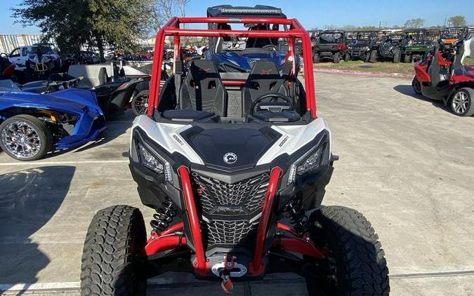 2024 Can-Am® Maverick Sport X rc 1000R