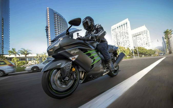 2015 Kawasaki Ninja® ZX™-14R ABS