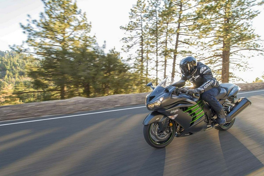 2015 Kawasaki Ninja® ZX™-14R ABS