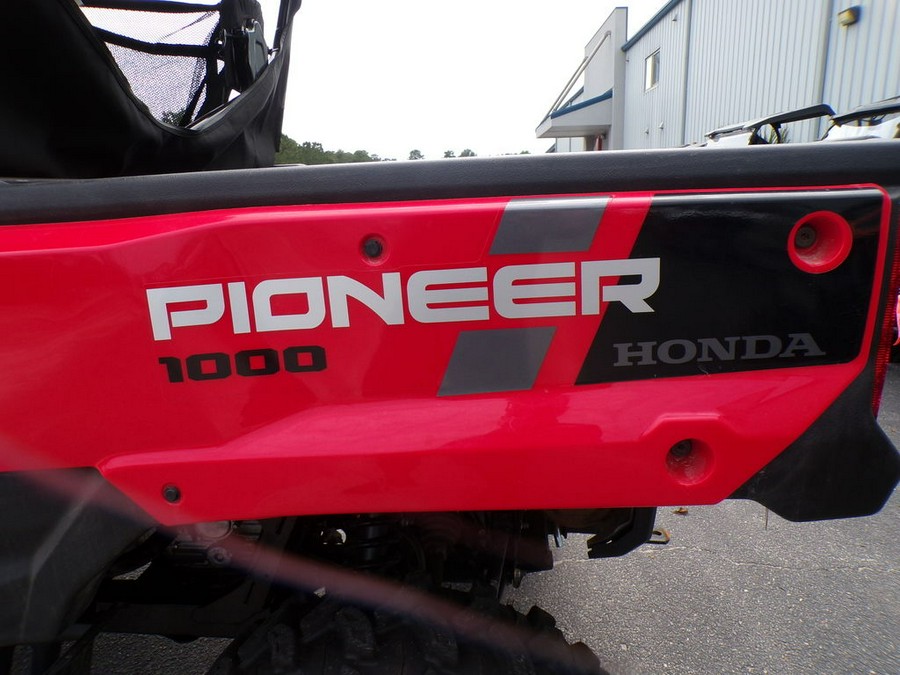 2022 Honda® Pioneer 1000 Deluxe