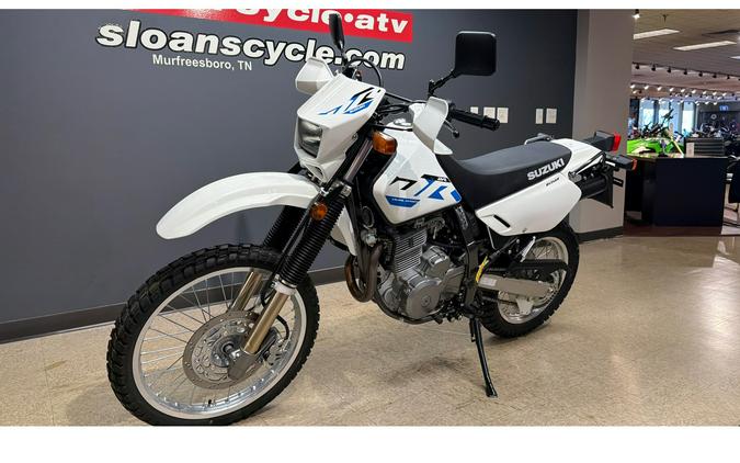2025 DR650S - Suzuki