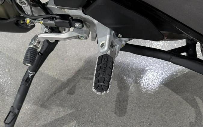 2026 Ducati Multistrada V4 S Travel & Radar Red