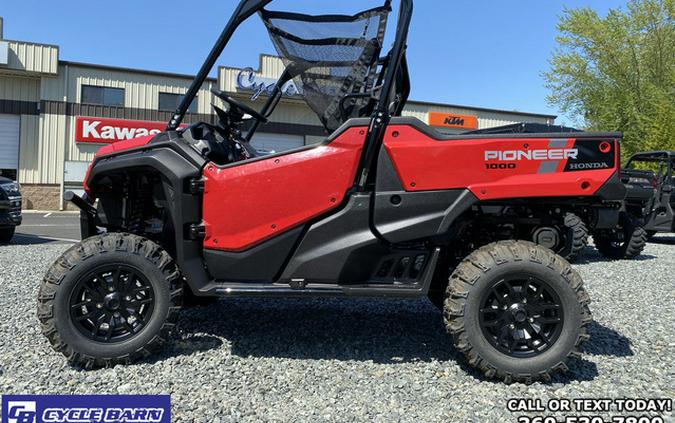 2025 Honda Pioneer 1000 Deluxe