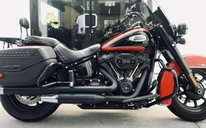 2022 Harley-Davidson® FLHCS - Heritage Classic 114