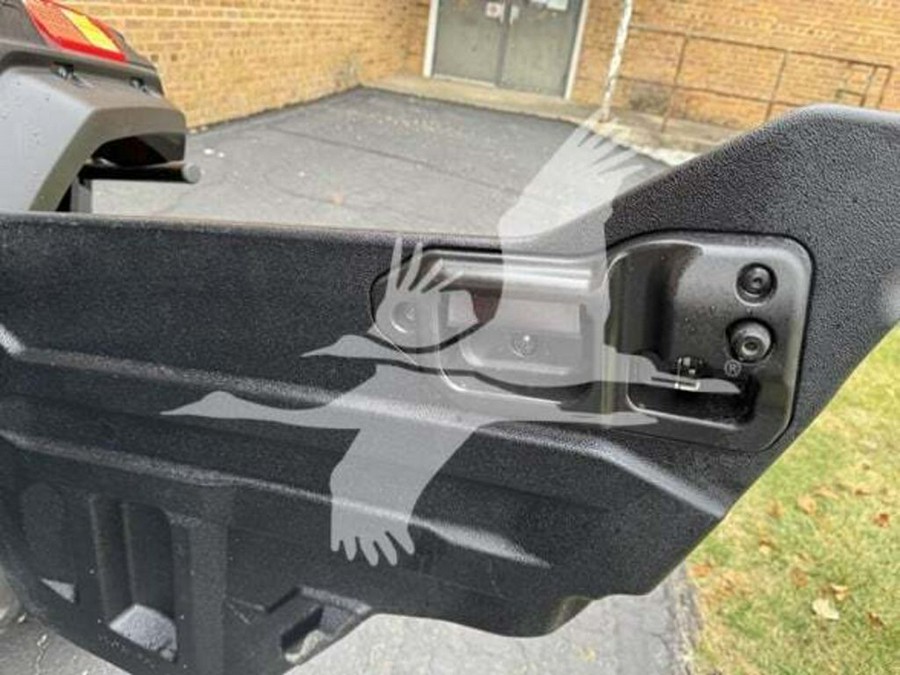 2019 Honda® PIONEER 1000-5 DELUXE