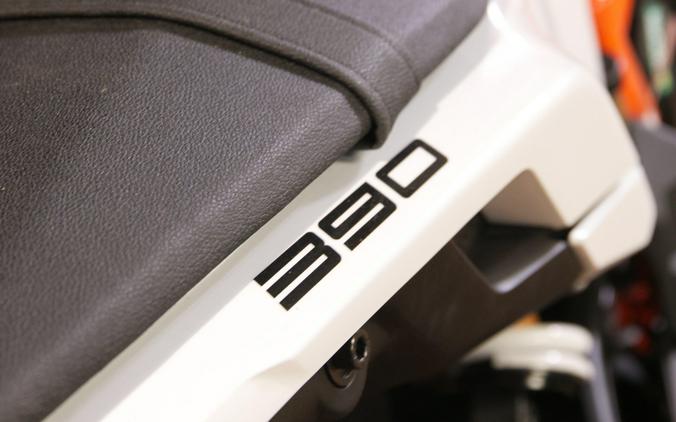 2026 KTM 390 ENDR