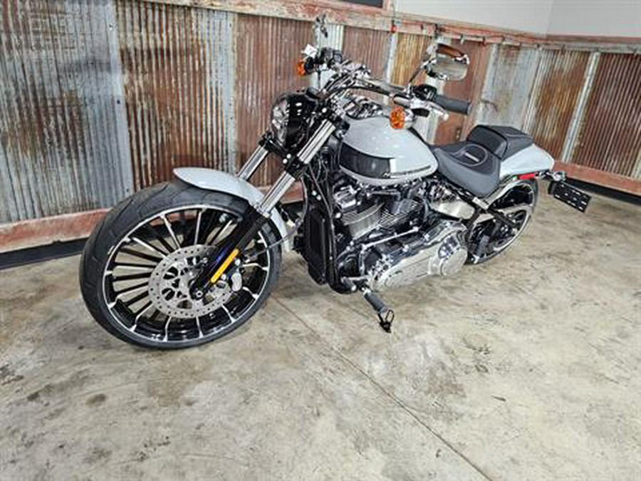 2024 Harley-Davidson Breakout®