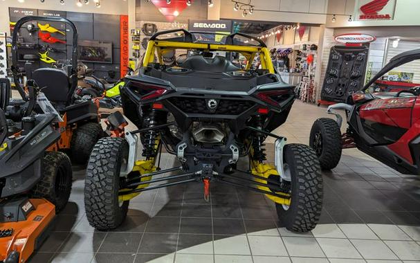 New 2024 CAN-AM MAVERICK R XRS 77 996NT YL 24