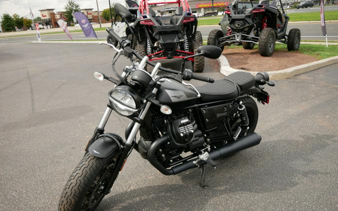 2022 Moto Guzzi V9 Bobber E5