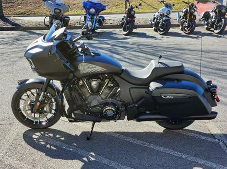 2024 Indian Motorcycle Challenger® Dark Horse® with PowerBand Audio Package