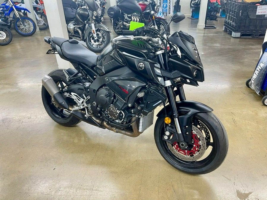 2017 Yamaha FZ-10