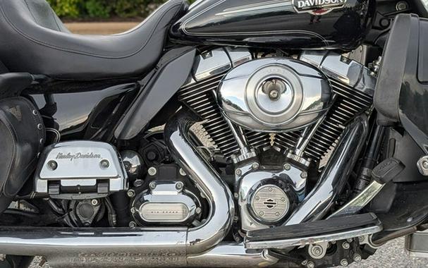 2013 Harley-Davidson FLHTCU - Electra Glide Ultra Classic