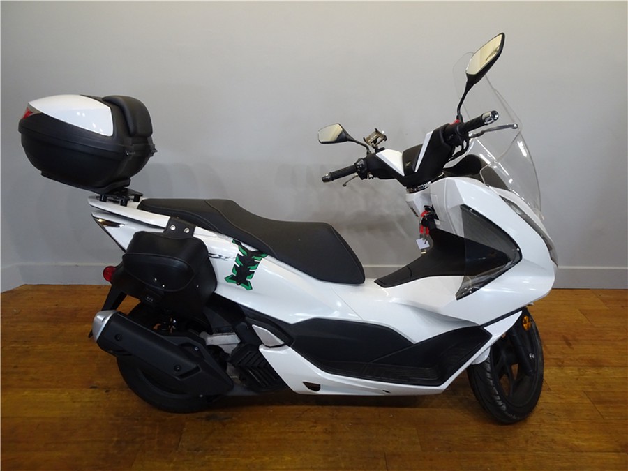 2022 HONDA PCX