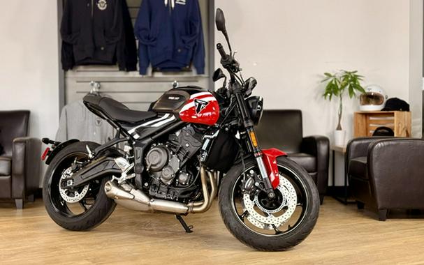 2025 Triumph Trident 660