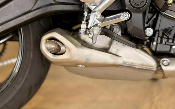 2025 Triumph Trident 660