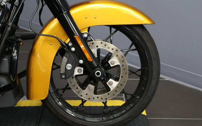 2023 Harley-Davidson® Street Glide® Special Prospect Gold - Black Finish