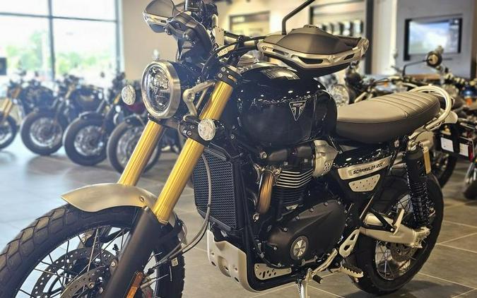 2024 Triumph Scrambler 1200 XE Sapphire Black