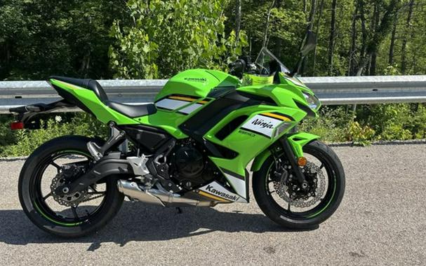 2025 Kawasaki Ninja 650 ABS KRT Edition