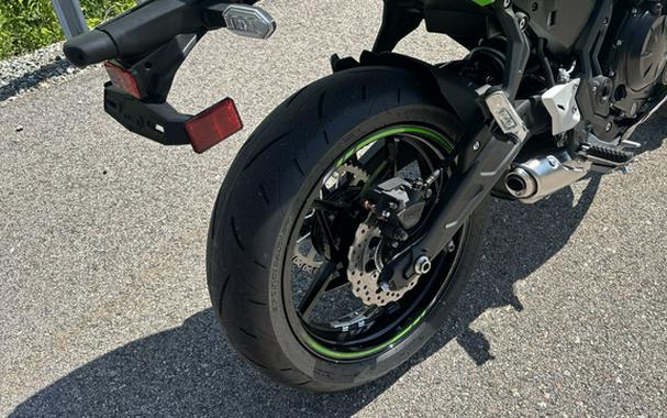 2025 Kawasaki Ninja 650 ABS KRT Edition