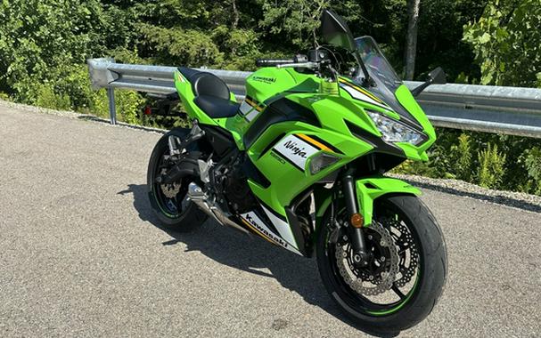 2025 Kawasaki Ninja 650 ABS KRT Edition
