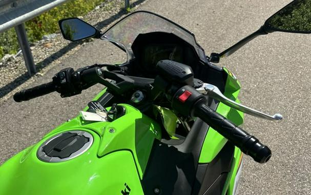 2025 Kawasaki Ninja 650 ABS KRT Edition