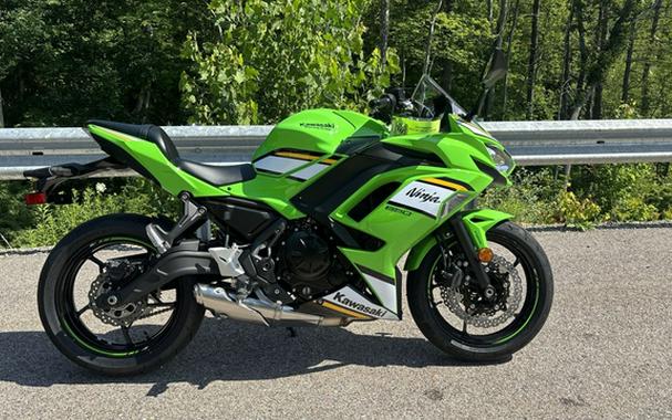 2025 Kawasaki Ninja 650 ABS KRT Edition