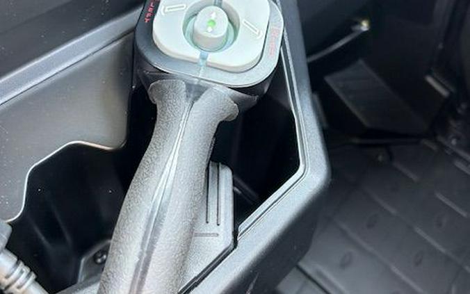 2026 Can-Am Defender DPS CAB