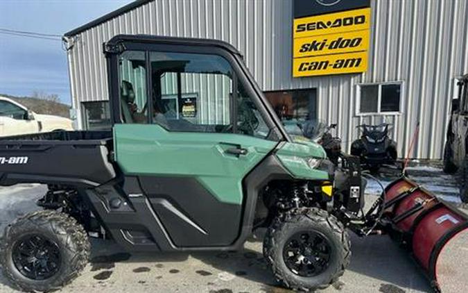 2026 Can-Am Defender DPS CAB