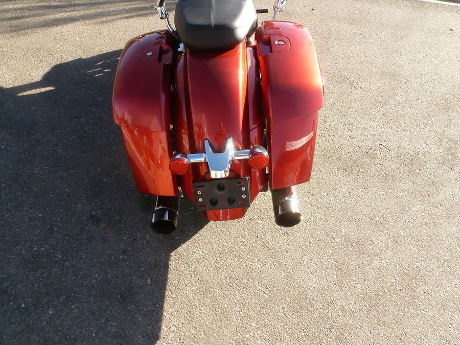 2021 Indian Motorcycle® Challenger® Limited Ruby Metallic