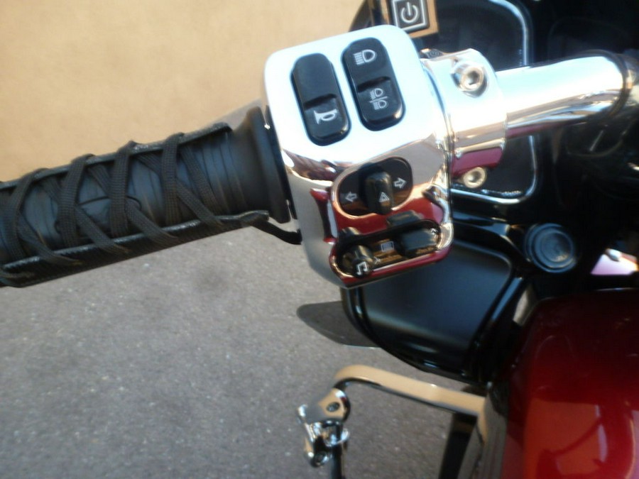 2021 Indian Motorcycle® Challenger® Limited Ruby Metallic