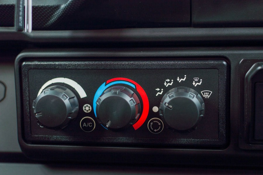 2026 Can-Am Defender MAX Limited HD11 Desert Tan & Carbon Blac