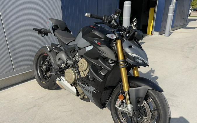 2024 Ducati Streetfighter V4 S Grey & Black