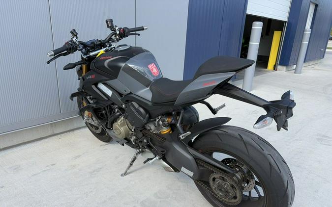2024 Ducati Streetfighter V4 S Grey & Black