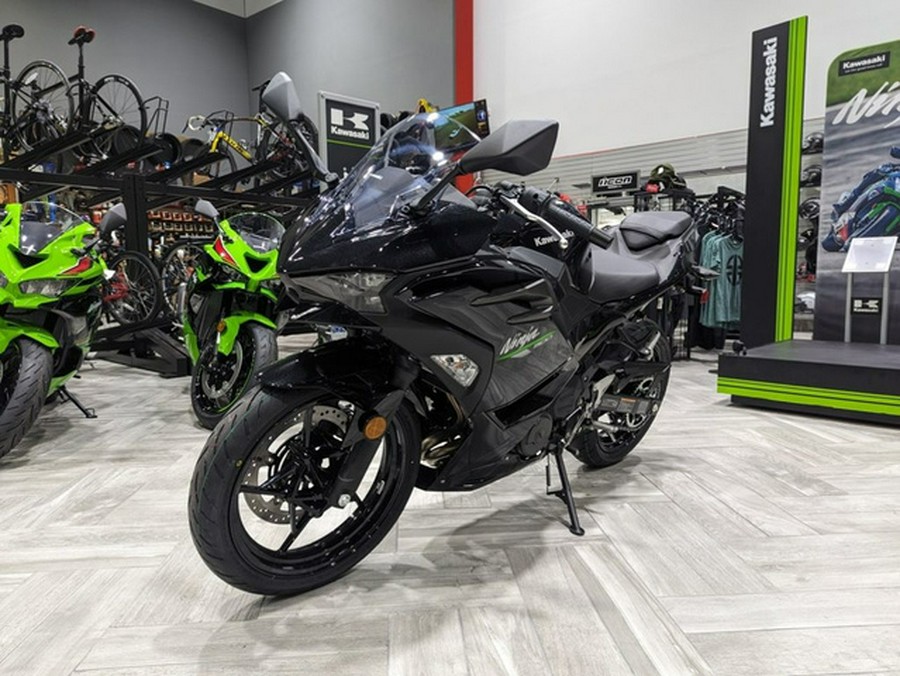 2024 Kawasaki EX500HRFNN