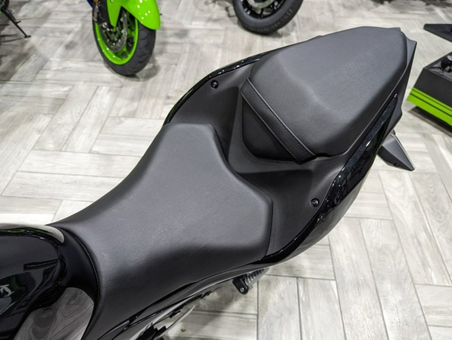 2024 Kawasaki EX500HRFNN