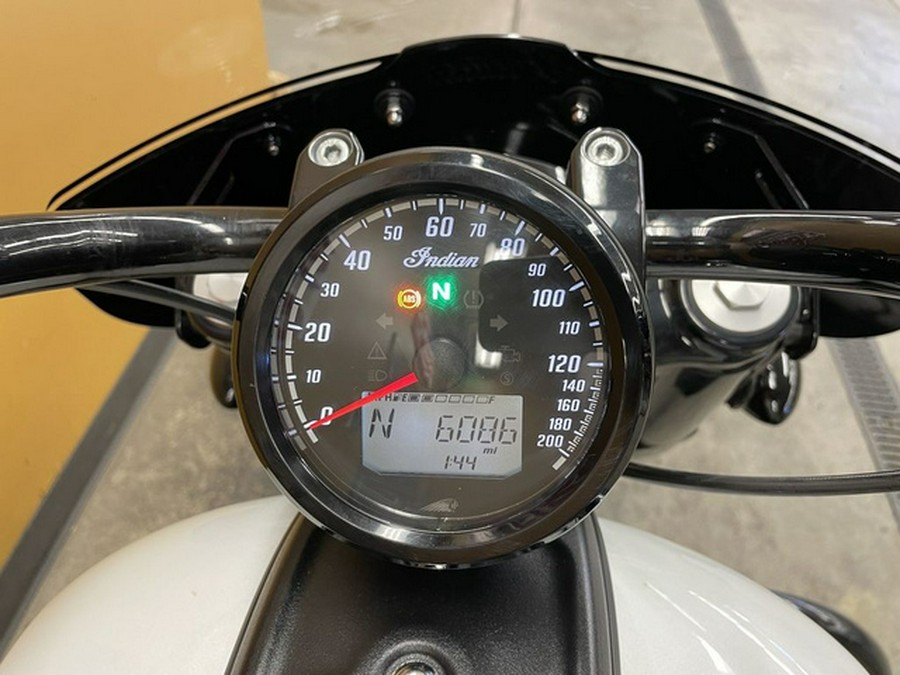 2022 Indian Super Chief ABS Pearl White