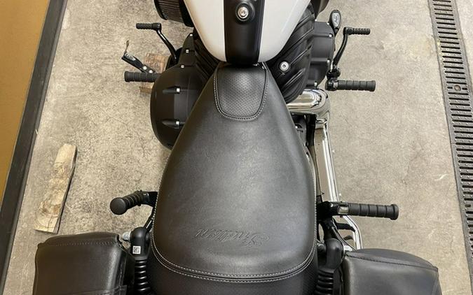 2022 Indian Super Chief ABS Pearl White