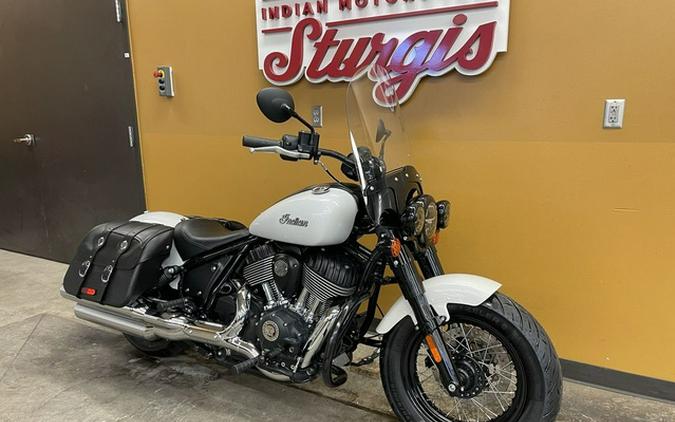 2022 Indian Super Chief ABS Pearl White