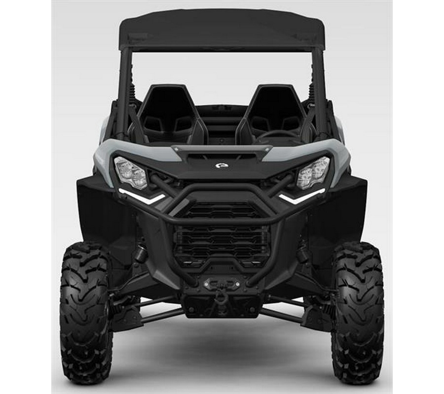 2027 Can-Am Commander XT 700