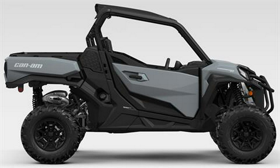 2027 Can-Am Commander XT 700