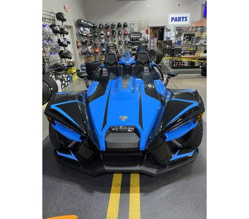 2020 Slingshot R Review (12 Fast Facts on 3 Wheels)